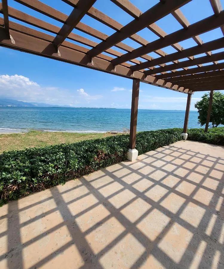 Balcony Breeze At Bayfront Villas Portmore Sea Side Balcony One Bedroom 0*,